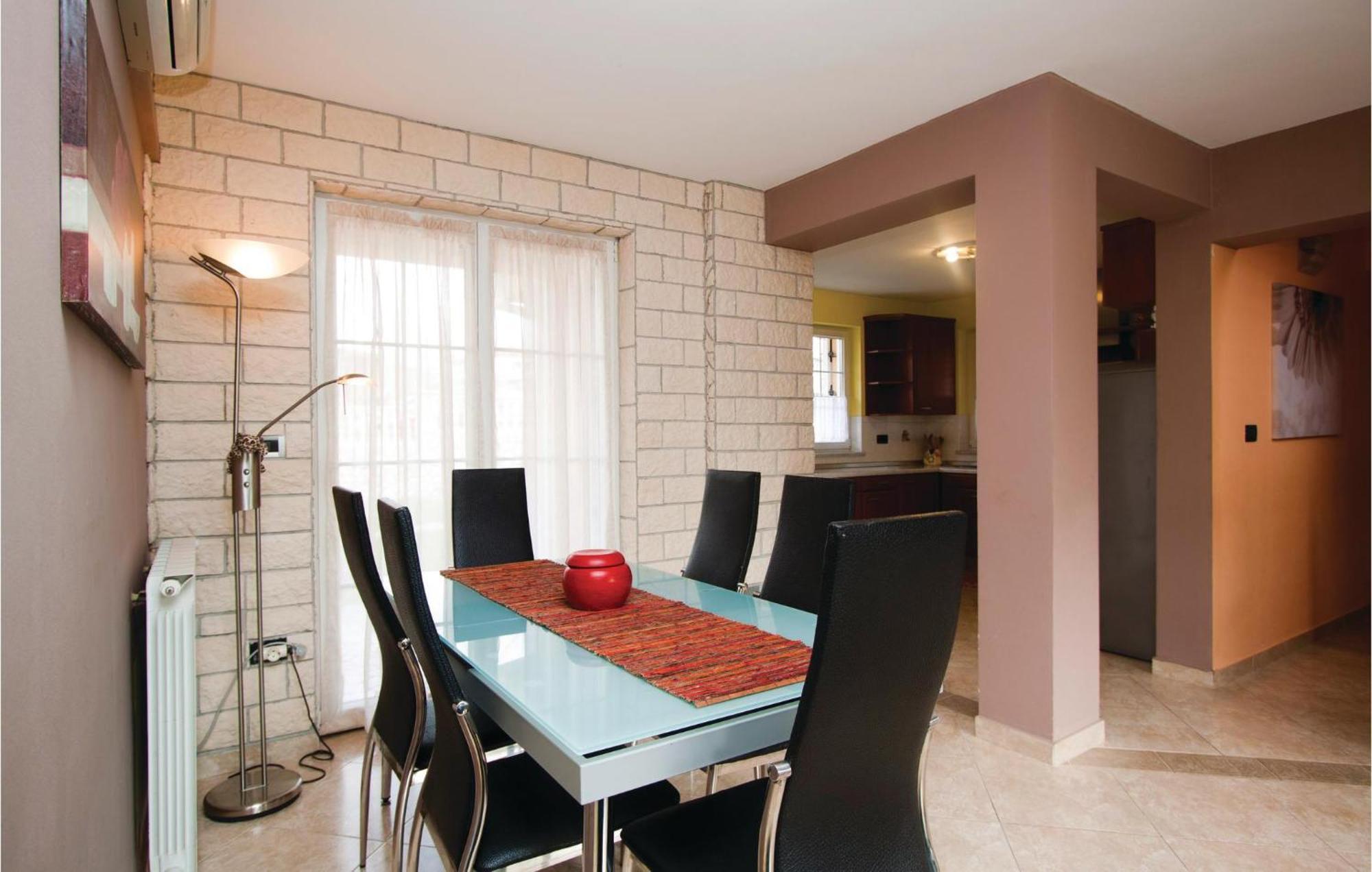 Gorgeous Home In Labin With Outdoor Swimming Pool ภายนอก รูปภาพ