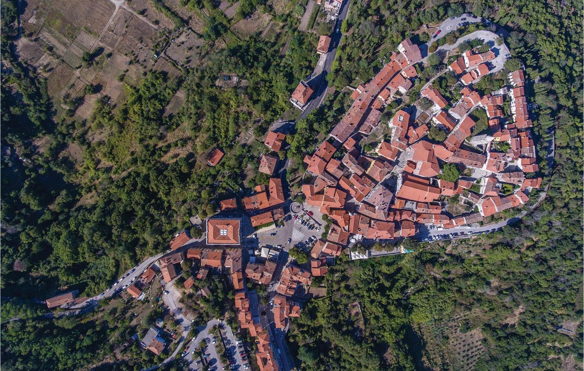 Gorgeous Home In Labin With Outdoor Swimming Pool ภายนอก รูปภาพ